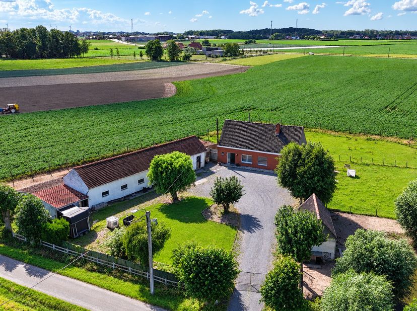 Maison à vendre à Brouckenstraat 2,
                    8760 Meulebeke