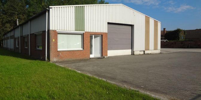 Bien professionnel à vendre à Jozef De Blockstraat 90, 2830 Tisselt