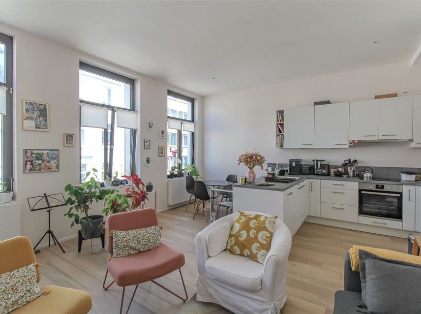 Appartement te huur in ,
                    1060 Sint-Gillis