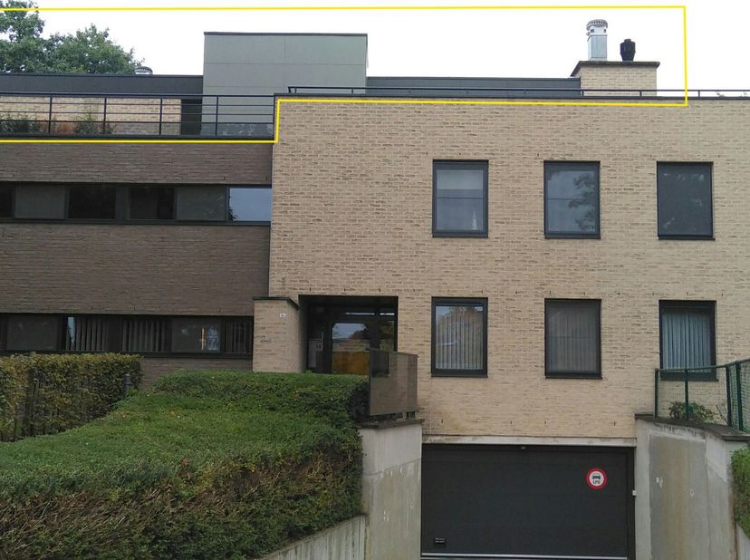 Appartement te koop in Nieuwstraat 104 bus 2.1,
                    3600 Genk
