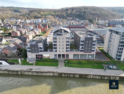                                         Commercieel Gebouw te koop in Andenne, € 545.000
