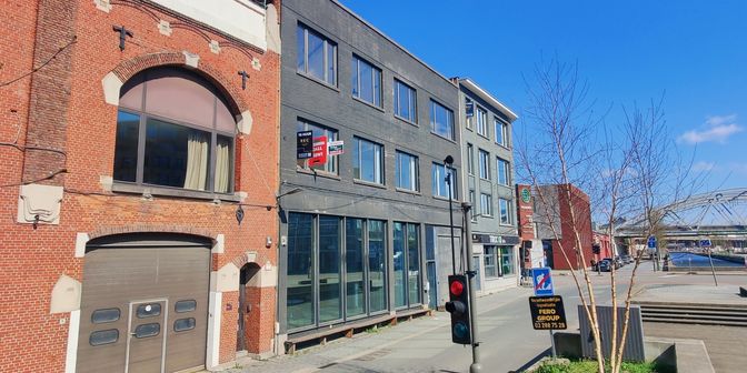 Bien professionnel à louer à IJzerlaan 7, 2060 Antwerpen
