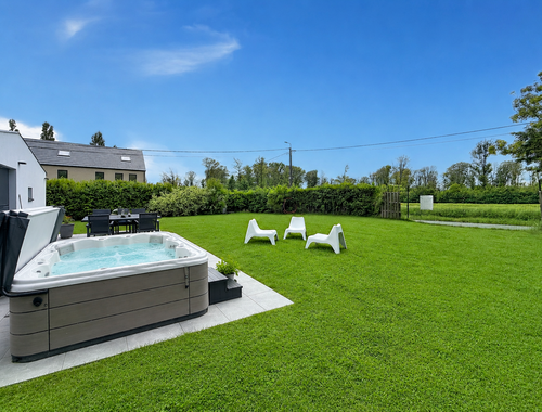                                         Bungalow à vendre à Marchin, € 350.000
