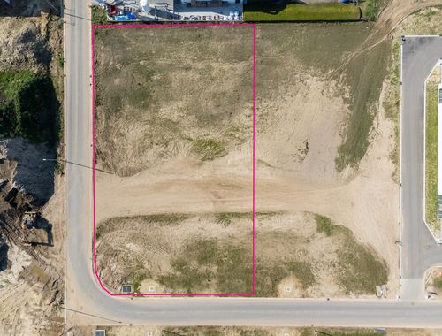                                         Terrain industriel à vendre à Tielt, € 636.000
