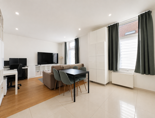                                         Appartement te huur in Sint-Lambrechts-Woluwe, € 1.400
