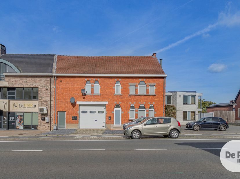 Huis te koop in Oudenaardsesteenweg 654,
                    9420 Bambrugge