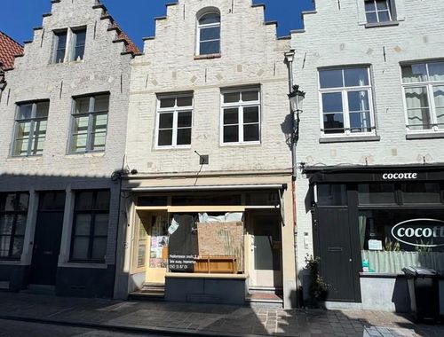                                         Appartement te huur in Brugge, € 995
