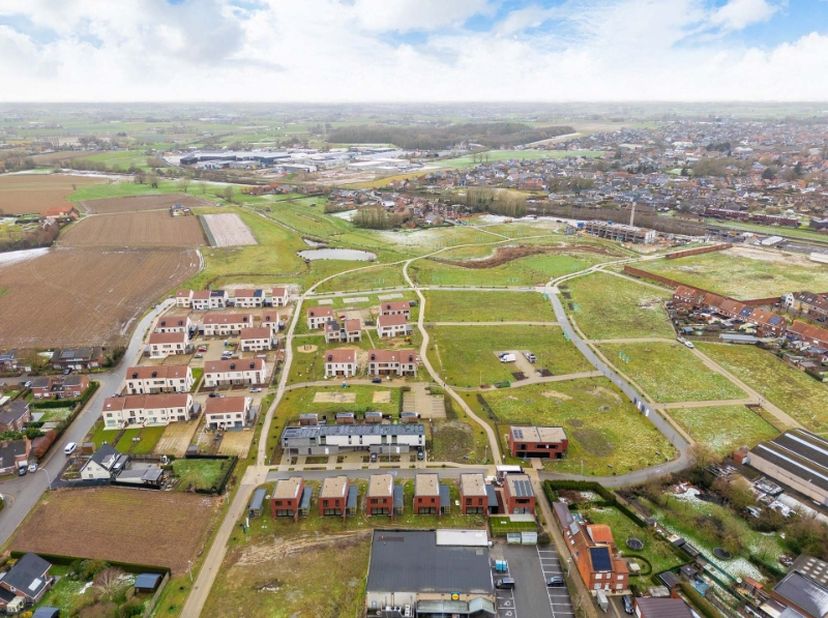Terrain à vendre
                    à 8700 Tielt