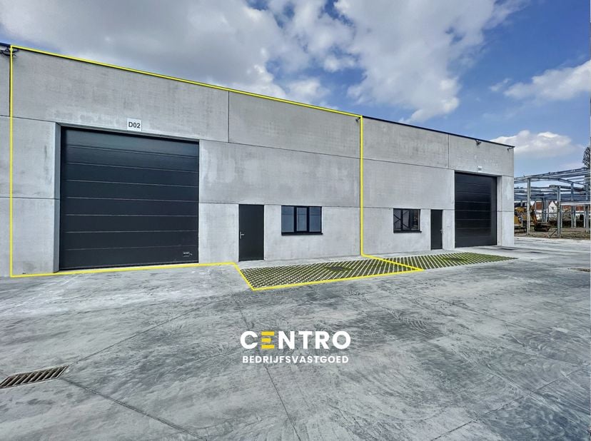 Benaderende bruto-AFMETINGEN:&amp;nbsp;<br />
b: 12,00m x&amp;nbsp; d: 21,66m<br />
Inclusief 2 private parkeerplaatsen!<br />
<br />
AFWERKING: <br />
-&amp;nbsp