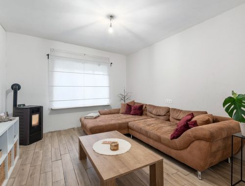                                         Woning te koop in Nederbrakel, € 250.000
