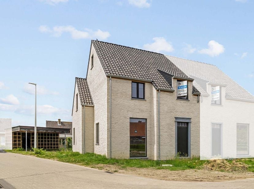 Maison à vendre
                    à 8930 Lauwe