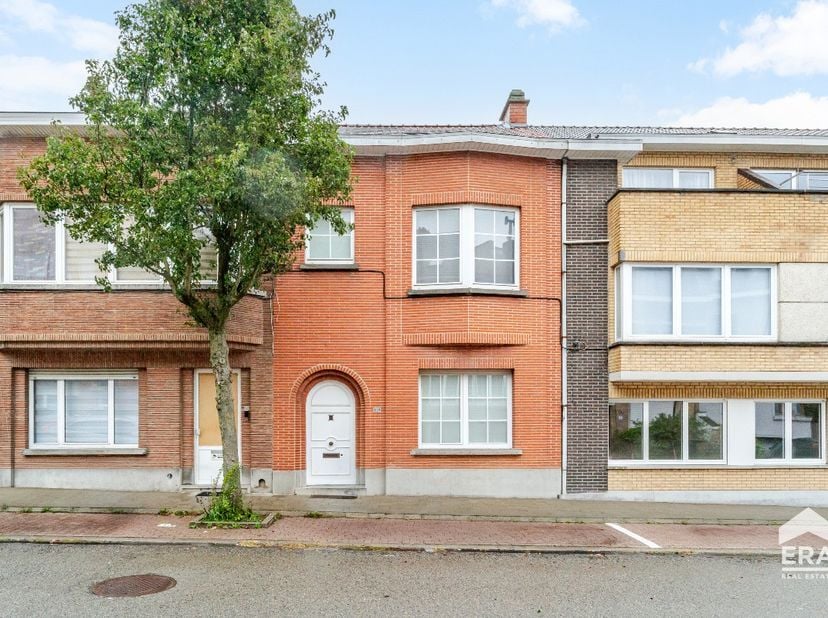 Huis te koop in J. De Ridderlaan 119,
                    1780 Wemmel
