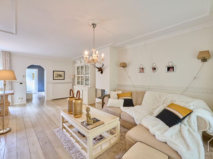 Huis te koop in Deken Dolsstraat 8,
                    3930 Hamont