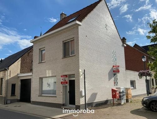                                         Woning te koop in Oeselgem, € 285.000
