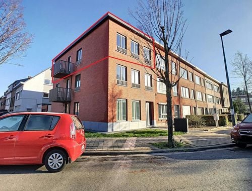                                         Appartement te huur in Merksem, € 925
