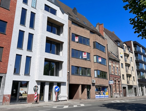                                         Appartement à vendre à Eeklo, € 204.500
