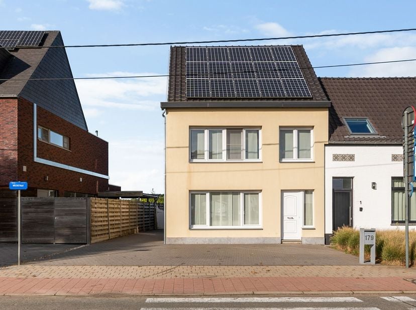 Huis te koop in Molenstraat 179,
                    2270 Herenthout