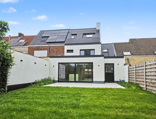                                         Maison à vendre à Sint-Michiels, € 545.000
