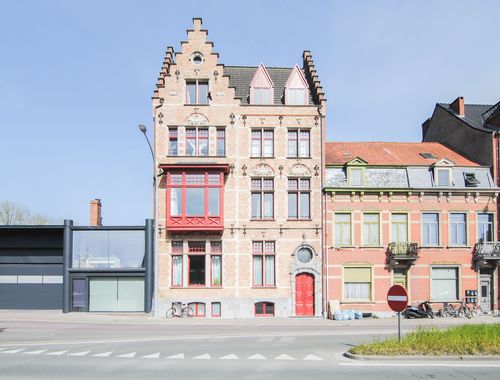                                         Appartement à vendre à Sint-Pieters, € 285.000
