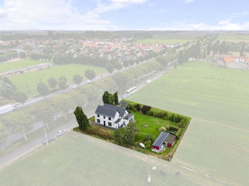 Huis te koop in Smekaertstraat 31,
                    8660 Adinkerke