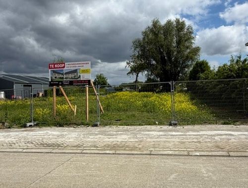                                         Terrain à bâtir à vendre à Sint-Niklaas, € 175.000
