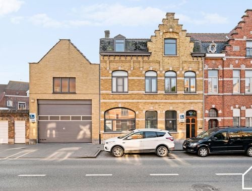                                         Herenhuis te koop in Ieper, € 675.000
