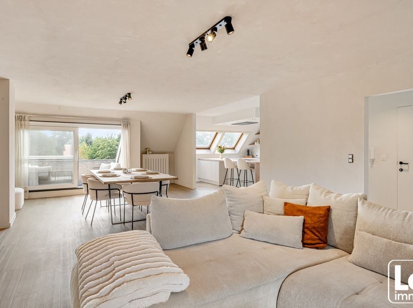 Appartement te koop in Gentse Steenweg 438 bus 201,
                    9080 Zeveneken