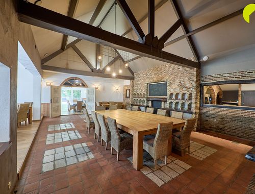                                         Uitzonderlijke woning te koop in Emblem, € 319.000
