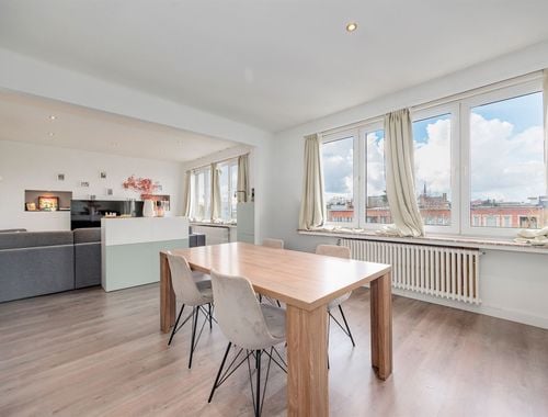                                         Appartement te koop in Berchem, € 319.000
