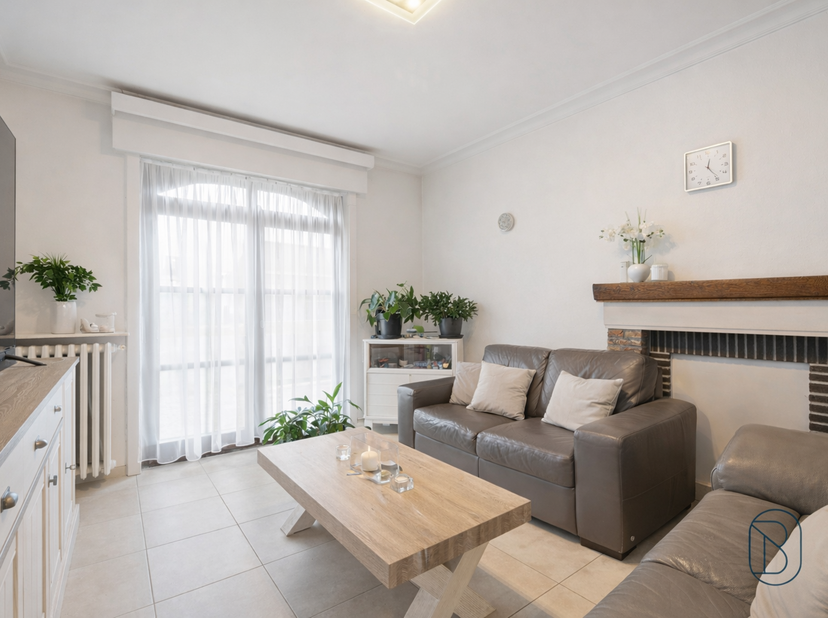 Gelijkvloers appartement in een kleinschalige residentie met privatieve tuin en staanplaats, ideaal als investering of voor eigen bewoning. Gelegen op
