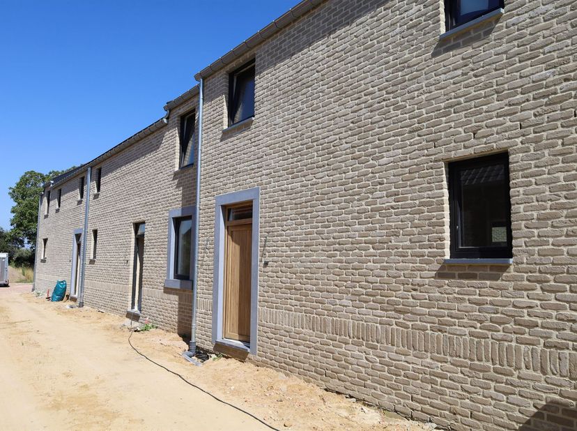 Huis te huur in Maasstraat 49 bus B,
                    3640 Kinrooi