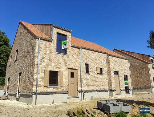                                         Autre à vendre à Tongeren, € 225.000

