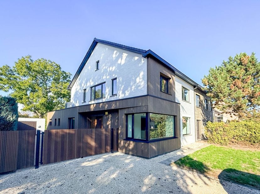 Huis te koop in Paalsteenstraat 120,
                    3511 Kuringen
