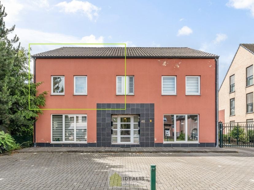 Appartement te koop in Peerderbaan 40 bus 3,
                    3940 Hechtel