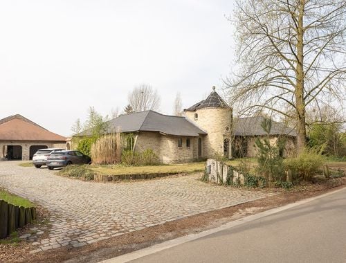                                         Villa à vendre à Zoersel, € 675.000
