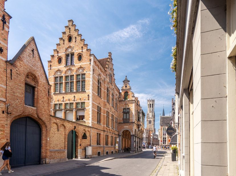Appartement te huur in Eekhoutstraat 2 bus 03,
                    8000 Brugge