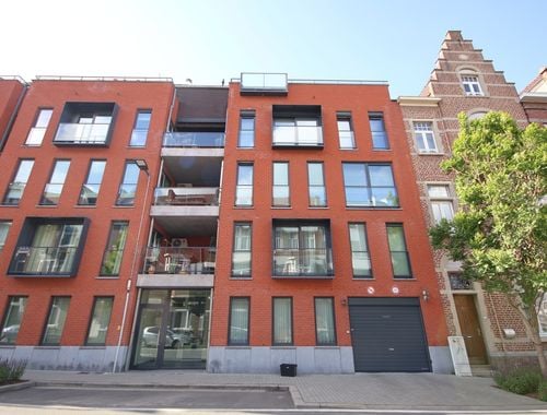                                         Appartement à louer à Sint-Truiden, € 825
