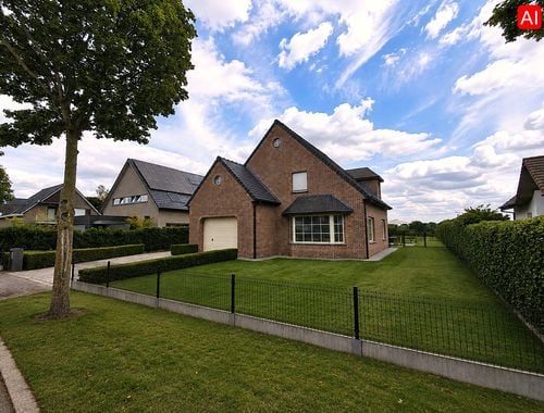                                         Villa te huur in Lotenhulle, € 1.250
