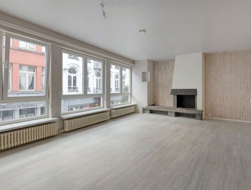                                         Appartement te huur in Oudenaarde, € 675
