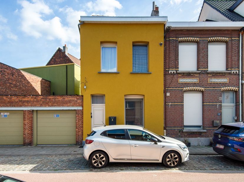 Huis te koop in Fodderiestraat 3,
                    2660 Hoboken