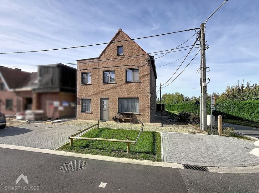 Huis te koop in Frezenbergstraat 38,
                    8980 Zonnebeke