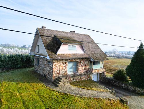                                         Maison à vendre à Crombach, € 245.000
