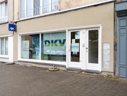                                         Bureaux à vendre à Antwerpen, € 270.000
