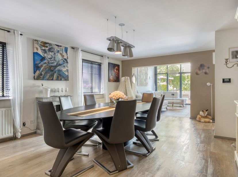 Welkom in de Roermondlaan 11 te Hasselt!<br />
<br />
Bekijk je dit pand via een aanverwante website? Neem dan een kijkje via volgende link: https://s