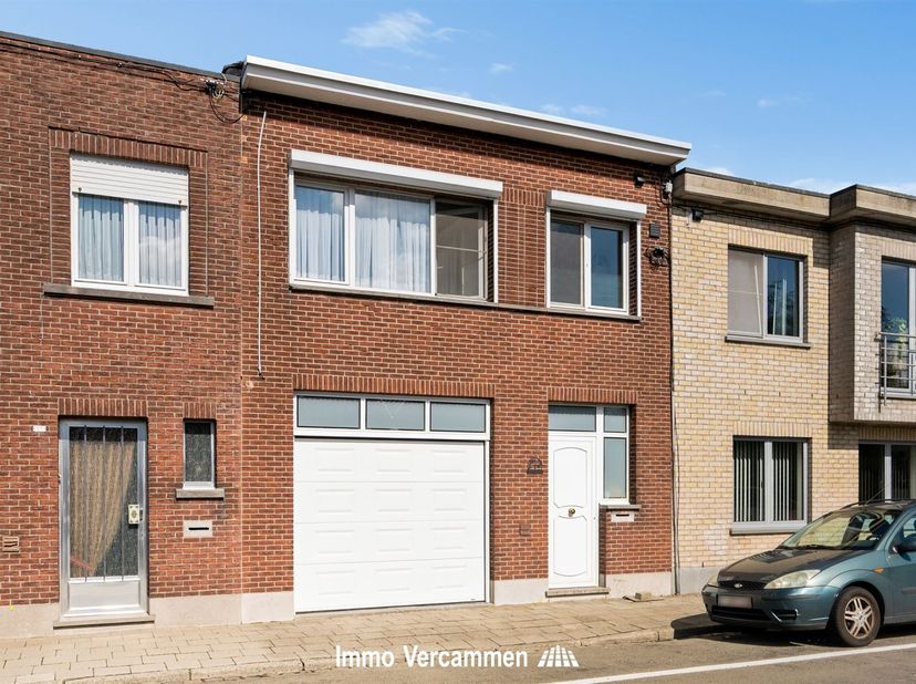 Huis te koop in Hoogstraat  77,
                    2570 Duffel