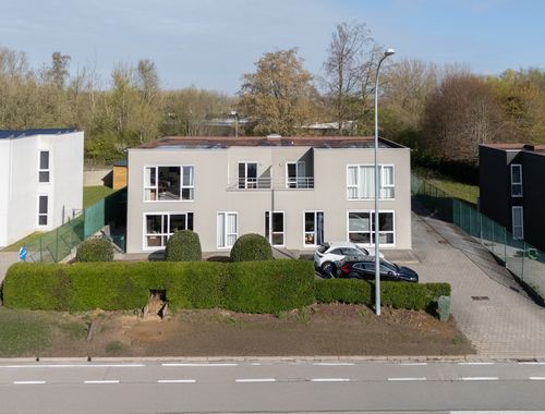                                         Immeuble d'appartements à vendre à Mere, € 1.295.000
