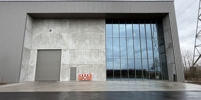 Bien professionnel à louer à Nieuwe Weg 1, 2070 Zwijndrecht