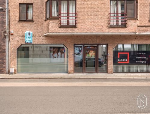                                         Gemengd gebruik te koop in Waregem, € 199.500
