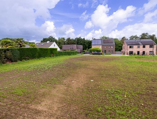                                         Bouwgrond te koop in Ramsel, € 210.000
