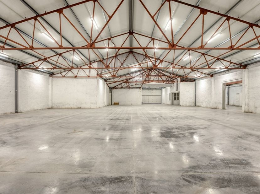 Bedrijfsvastgoed te koop in Metselaarsstraat 24,
                    8400 Oostende